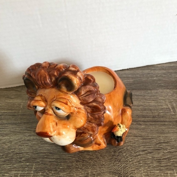 Douglas  Lion Candle Holder - Picture 7 of 10